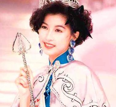 1998年，港姐冠军郭蔼明“下嫁”刘青云，为何婚后22年没孩子？