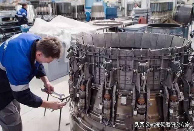 俄罗斯曝光重要战机发动机工厂