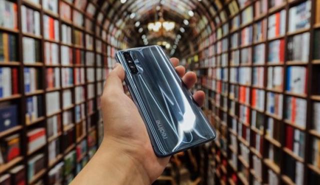 魅族17不是“压轴旗舰”，realme 5G新机曝光，价格