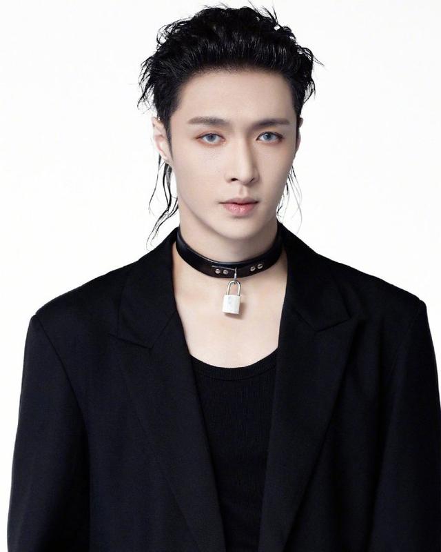 以张艺兴为灵感的小说将拍成电影