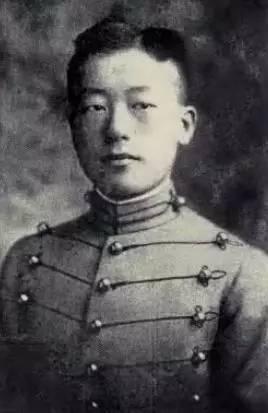 陆小曼的三个男人:给了她不同的人生体验，最后