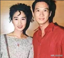 张家辉结婚17年后吐槽关咏荷：“她大部分时间不理我”网友：羡慕