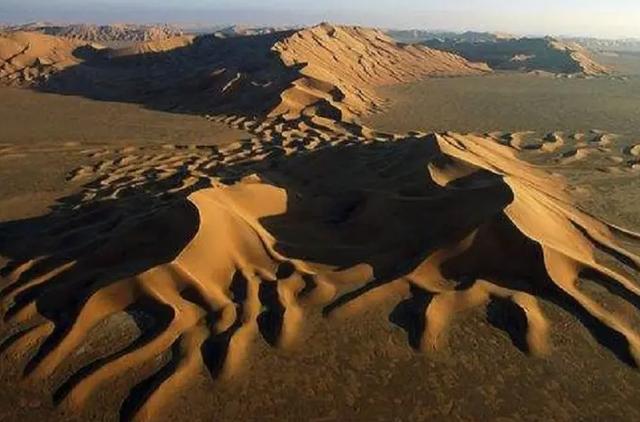 5万人的军队神秘失踪，几千年后，专家在茫茫沙