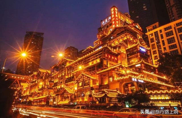 重庆最有人气的景点，是游客必到之地，本地人却很少去