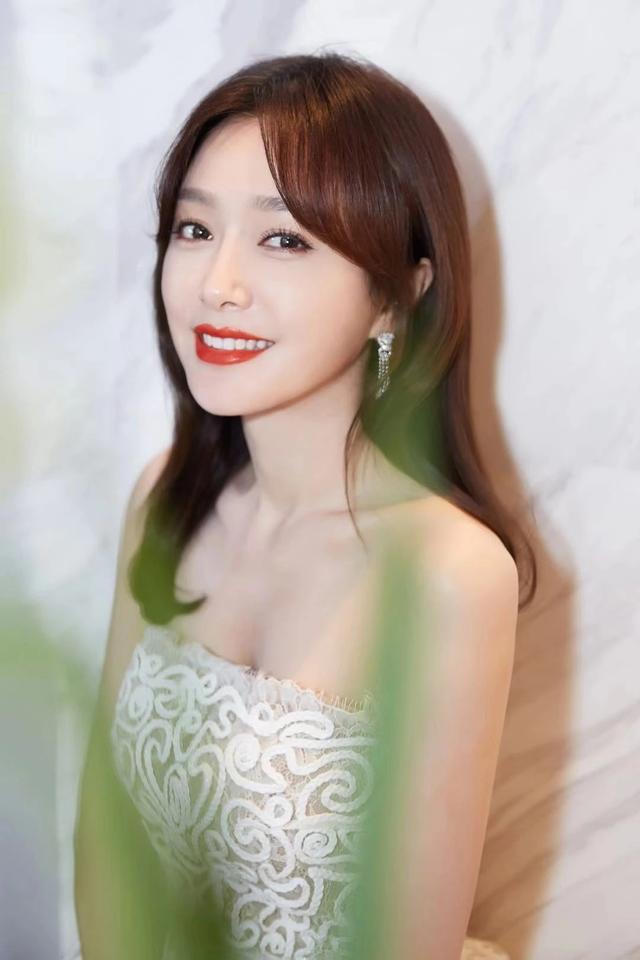 生孩子是女人的义务？秦岚回应称：我的子宫使