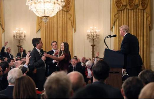 又开始了！特朗普怒斥美媒体叛变：尽其所能维