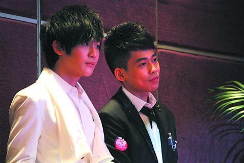 2007年《快乐男声》冠、亚、季军皆被封杀，最惨的被索赔227亿