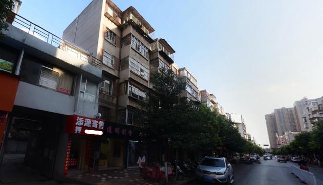 昆明二环内明通路9套小户型住宅挂牌转让 单价1.02万/㎡起