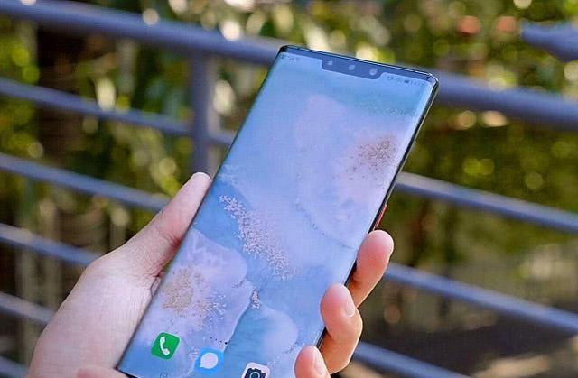 被自己撂倒？华为Mate30Pro再次刷新价格，这次吐槽声增加了许多