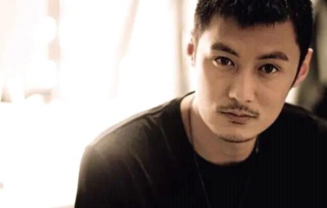 余文乐祝王漫妮分手快乐登热搜榜首，江疏影调侃余文乐“网速快”