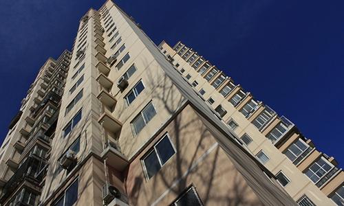 房企“投降”，铆足劲“以价换量”，楼市怎样