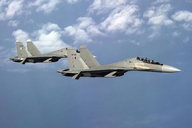 �ͻ�˹̹�ι��й���-16��ӡ����-30MKIս����������