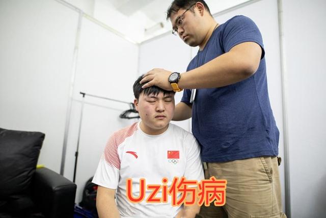 天才通病？Uzi、Knight被曝生活不能自理，赛场外宛如“小孩”