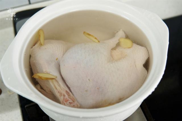 立秋之后，猪肉鸡肉靠边站，秋天最该吃这肉，鲜香温和降秋燥