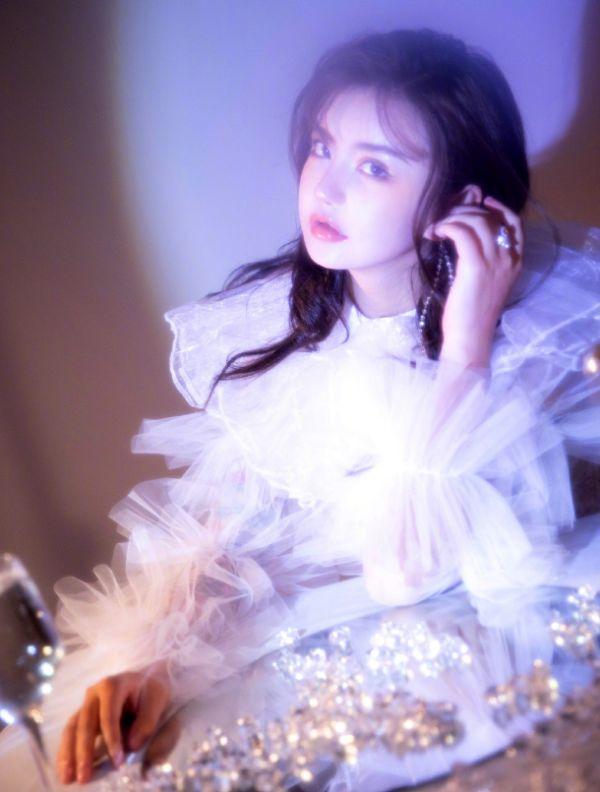 韩安冉复婚后好美！21岁挑战“光腿神器”，知道懂小猪后悔原因