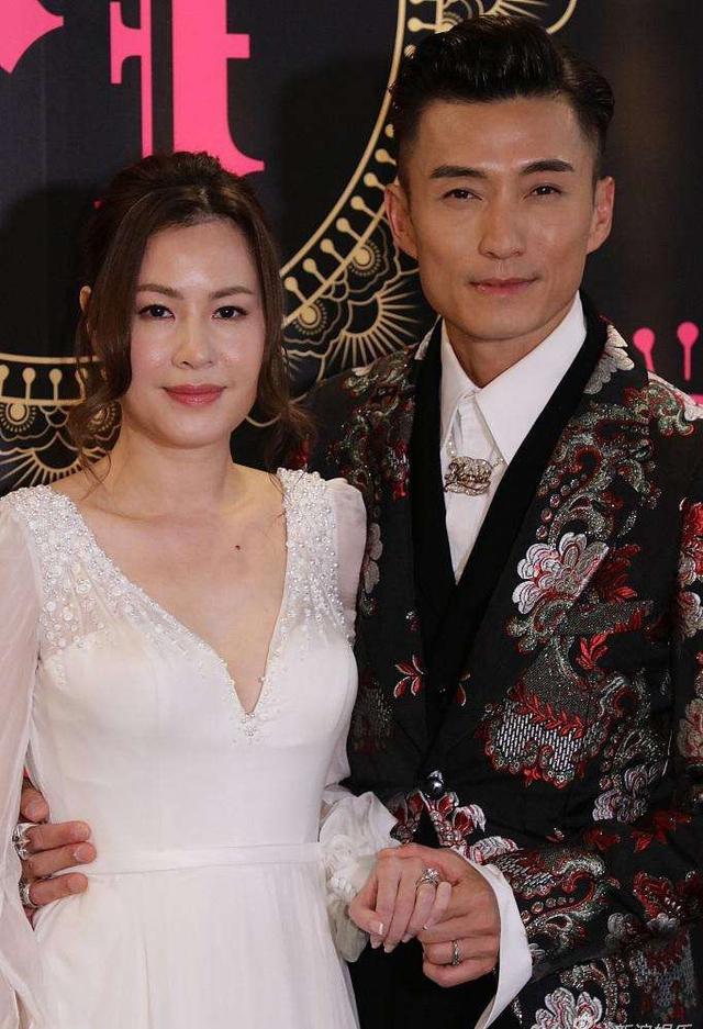 TVB小生陈山聪喜获儿子，曾为做赌王女婿抛弃10年结发妻子！