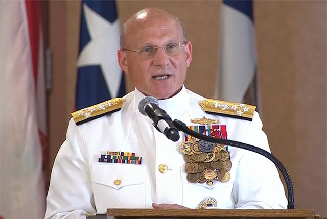 病毒在白宫迅速蔓延，“大内保镖”纷纷确诊，上将都被紧急隔离