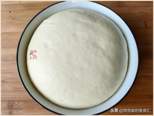 孩子爱吃小餐包，咋做才松软不发粘？教您配比和方法，干货分享