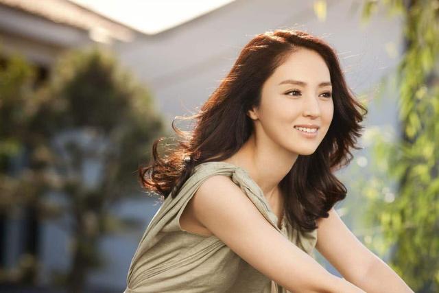 董璇新恋情结交小鲜肉，为什么会获网友点赞，原因在这儿