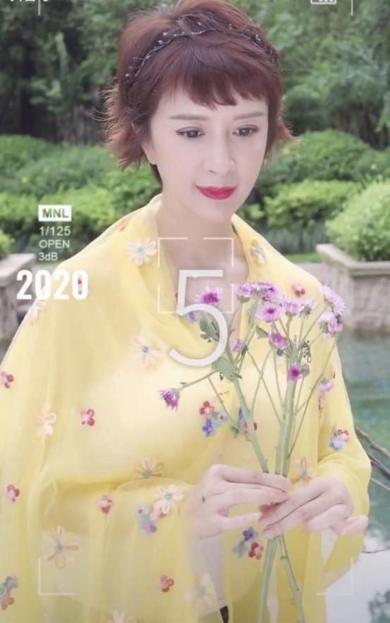 金巧巧20年后再扮西游记“孔雀公主”，容颜未改