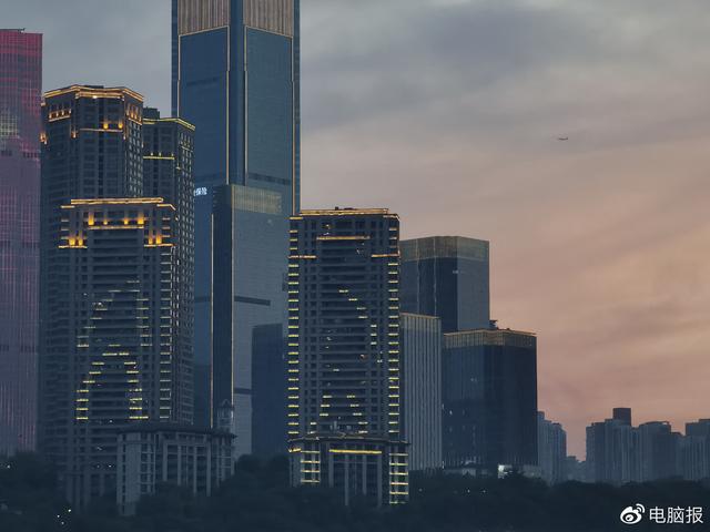 超感光下的夜色之美！摄影师眼中的荣耀30Pro+