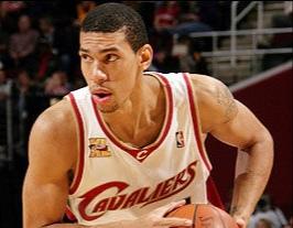 NBA球員之間的貧富差距：歐尼爾的一件禮物，相當於底薪球員的1年薪水！-黑特籃球-NBA新聞影音圖片分享社區