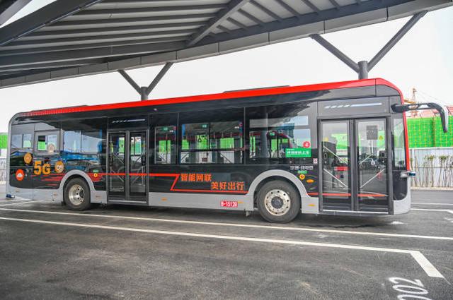国内首条！这一智能公交线路“驶入”郑州，首批上线14辆自动驾驶巴士