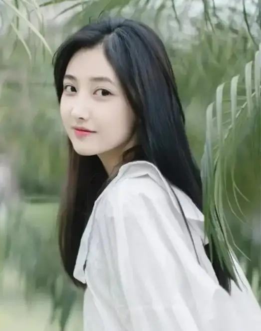 美丽的女孩（原创）