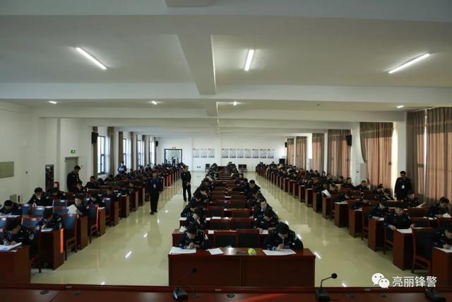 重庆|频出实招！完善职业保障，为辅警送上“定心丸”！