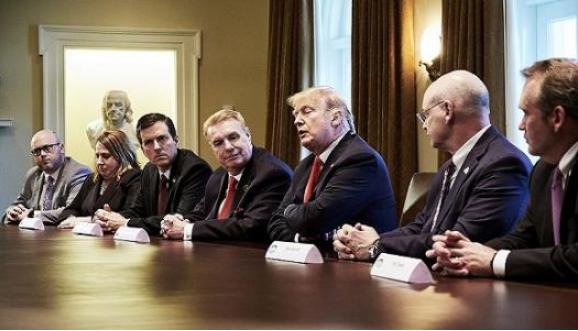 \"弄不过你，也要恶心你！\"美台上演新闹