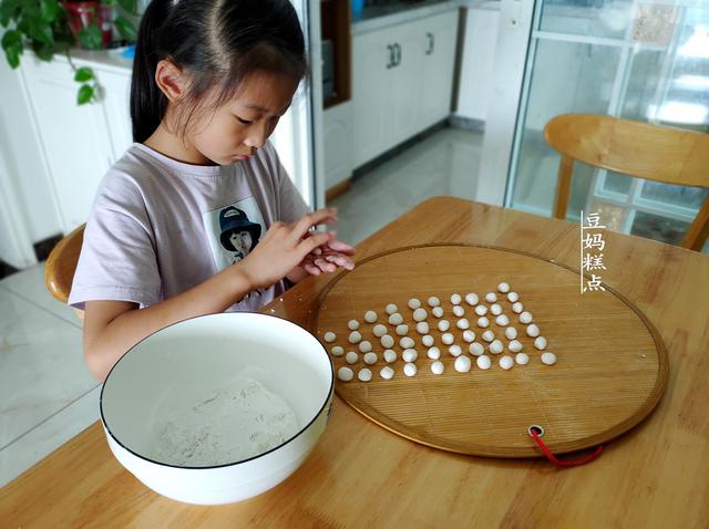 过大暑，红豆要多吃，教你1招，祛湿提神，孩子1次1大碗