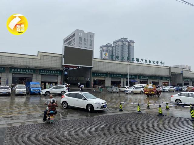 陕视记者走访西安各大水产市场，继续扩大抽样
