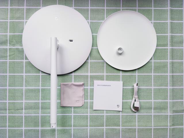 老婆新买的米家LED化妆镜，竟然还能这么用