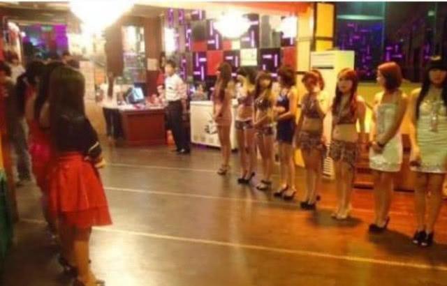 为什么KTV包厢里有厕所，有什么特殊用意？无锡离职女孩说出缘由