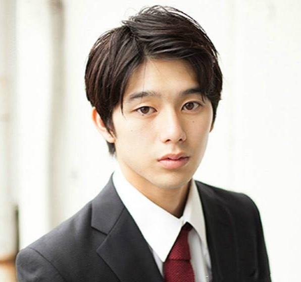 复旦高材生深圳5套房，却租住在城中村，同事：