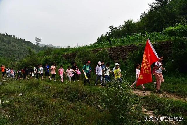 跋山涉水！邢台车网小会员挑战山野徒步……