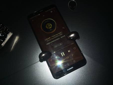 全无线也可以听到7.1声道- iWALK战神真无线游戏蓝牙耳机评测