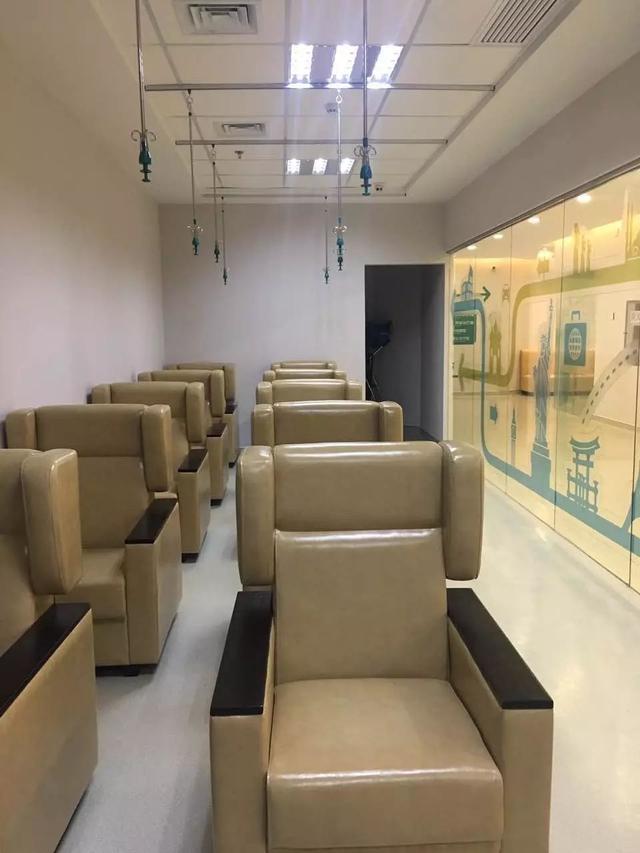 挂号500元/位！声称是武汉最好的医院，网友：武汉有钱人真多