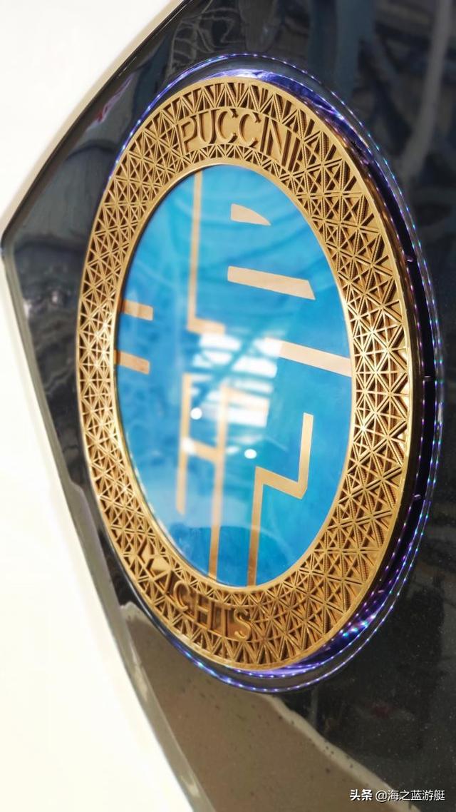2020游艇展：普西尼璟650豪华游艇，艺术感十足的景泰蓝装饰工艺