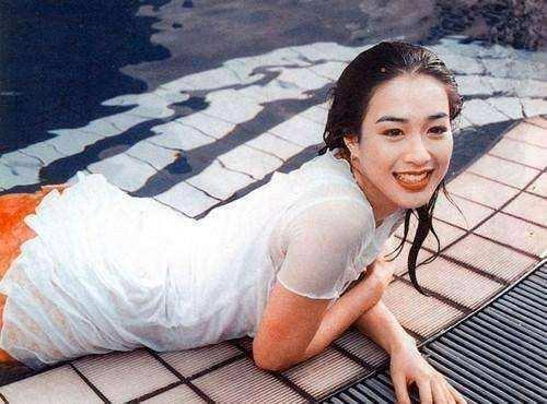 钟丽缇婚史，三段婚姻三个女儿，现如今不顾身材拿命生孩子？