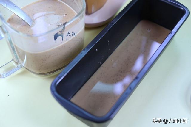 广式千层红枣糕，能不能Q弹爽滑，层层分明，关键这一步做好