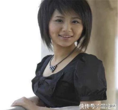 杨紫17岁，郑爽17岁，关晓彤17岁，看到虞书欣：