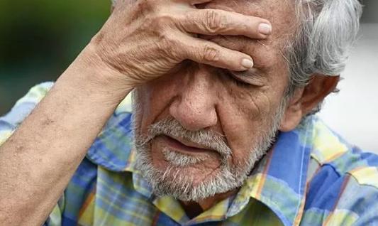 60岁后，如何预防阿尔茨海默症？拥有5个好习惯，远离老年痴呆症