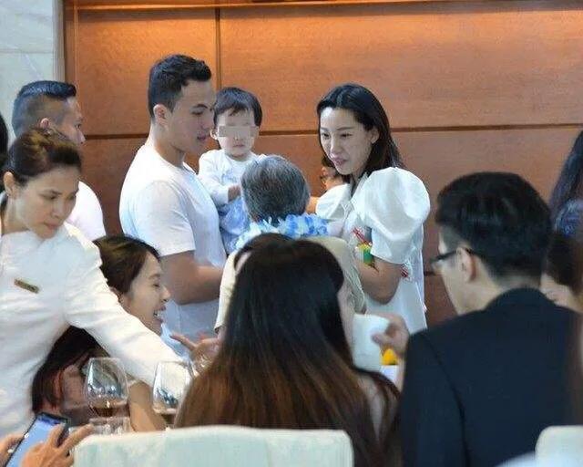 赌王儿子何猷启被曝出轨，女方身份曝光，今年20岁活跃于富二代圈