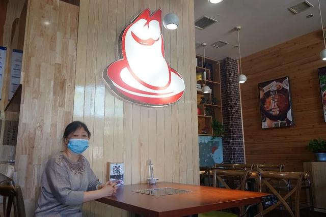 疫情下北京大学周边店铺的生存实况——亏损、