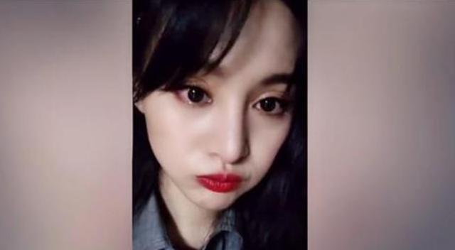 郑爽忘词崩溃大哭，万茜弹错琴淡定重来，没有对比就没有伤害