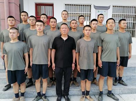 湖北武穴：吴愿明对裴庆元第一时间慰问抗洪抢险官兵表感谢