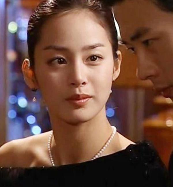 2000年的韩剧始祖，演员们的未精修美貌，至今还是无人能比