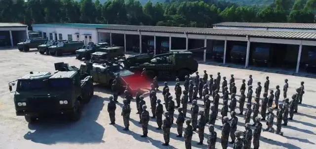 东部战区这种炮为啥引起如此轰动？说说炙手可