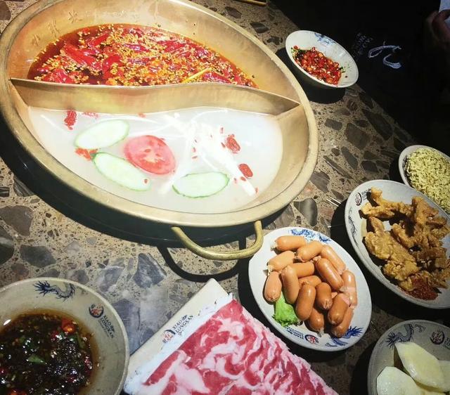 疫情下火锅迎来至暗时刻，这些品牌拿什么率先